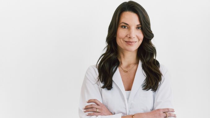 Dr. med. Sarah Bechstein_Fachärztin für Dermatologie_Co-Founder FORMEL SKIN_2
